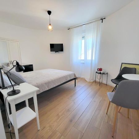 Central Rooms Šibenik Екстериор снимка
